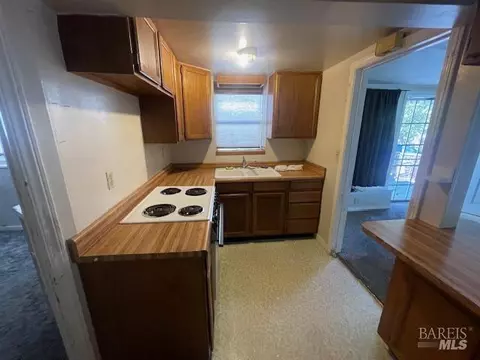 515 Russell St, Vallejo, CA 94591 photo 10
