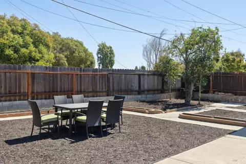 308 Del Sur St, Vallejo, CA 94591 photo 20