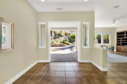 Entry Way - 706 Adagio Dr, Fairfield, CA 94534 photo 6 of 6