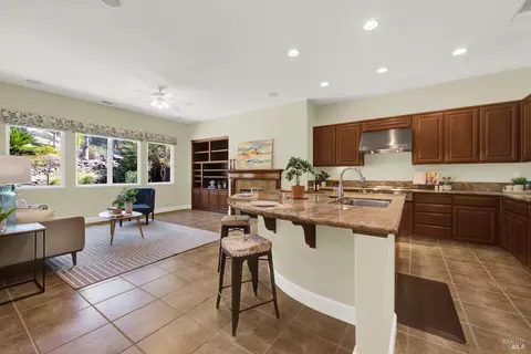 Kitchen - 706 Adagio Dr, Fairfield, CA 94534 photo 1 of 10