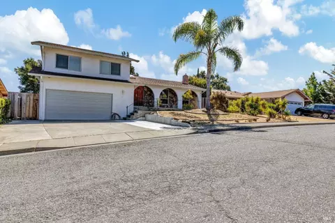 127 Aragon St, Vallejo, CA 94591 photo 2