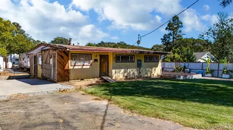 50 Elaine Dr, Santa Rosa, CA 95409