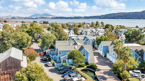 368 Marina Village Way, Benicia, CA 94510