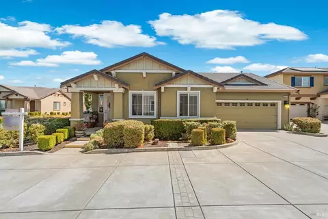 625 Embassy Cir, Vacaville, CA 95688