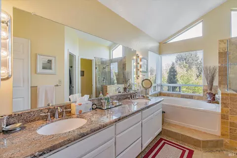 341 La Quinta Dr, Windsor, CA 95492 photo 26