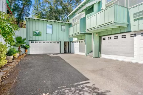 13272 S Highway 101 St, Hopland, CA 95449