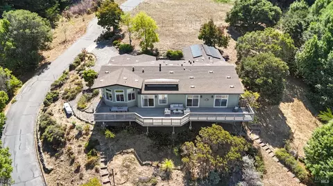 20 Tomasini Canyon Rd, Point Reyes Station, CA 94956