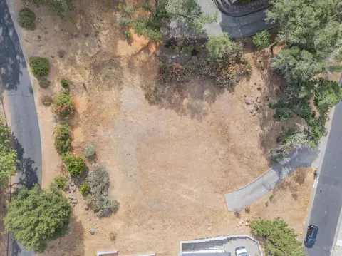 3809 Clear Rdg, Santa Rosa, CA 95404