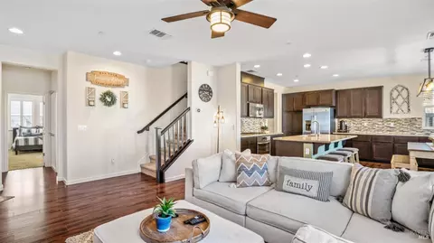 5283 Gramercy Cir, Fairfield, CA 94533 photo 9