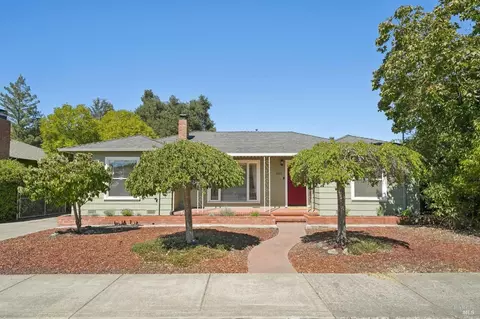 581 Silva Ave, Santa Rosa, CA 95404