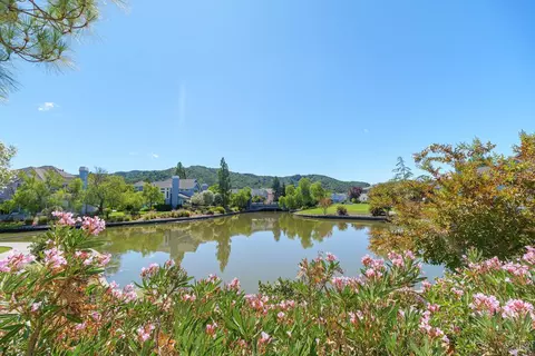 56 Mariners Cir, San Rafael, CA 94903