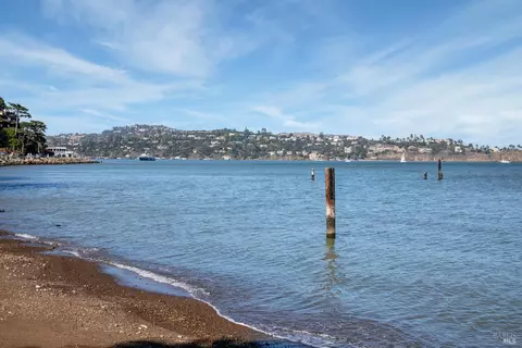 107 3rd St, Sausalito, CA 94965 photo 31