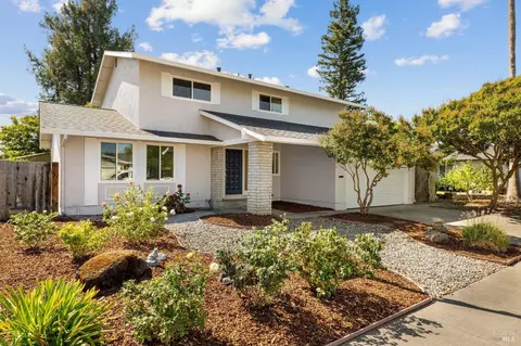 1547 Mosswood Dr, Napa, CA 94558