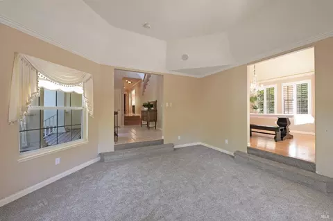 910 Melanie Ct, Petaluma, CA 94952 photo 8
