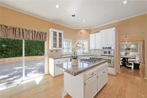 910 Melanie Ct, Petaluma, CA 94952 photo 12