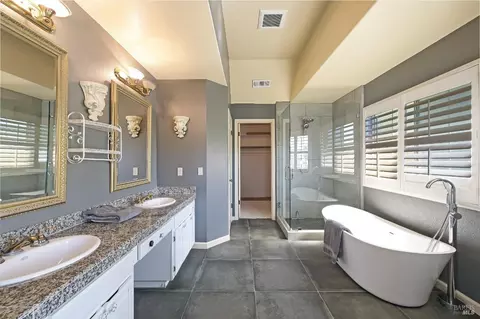 910 Melanie Ct, Petaluma, CA 94952 photo 26