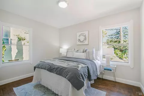 136 Mountain View Ave, Vallejo, CA 94590 photo 10