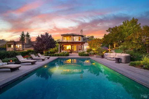 3650 Rutherford Way, Santa Rosa, CA 95404