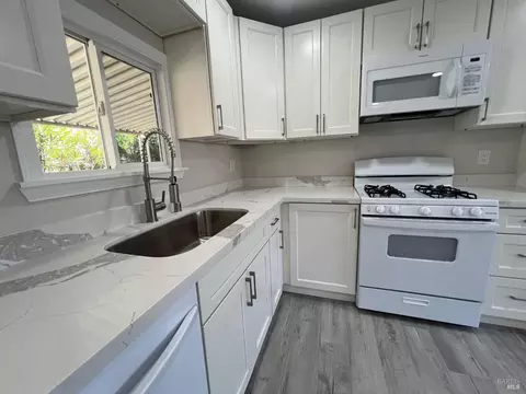 131 Zaragoza Dr, Fairfield, CA 94533 photo 11