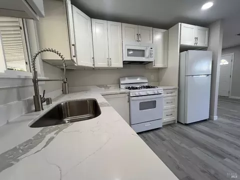 131 Zaragoza Dr, Fairfield, CA 94533 photo 12