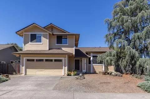 101 Elsbree Cir, Windsor, CA 95492 photo 2