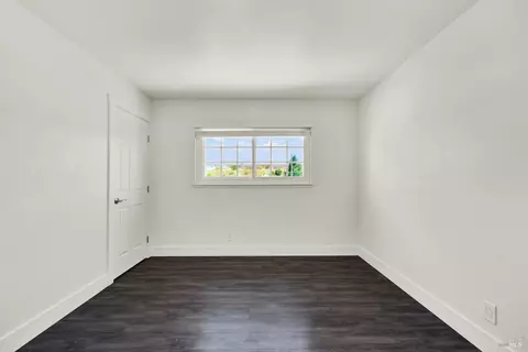 Bedroom - 347 Pepper Dr, Vallejo, CA 94589 photo 2 of 13
