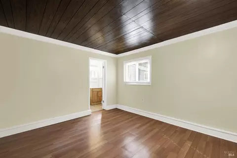 Bedroom - 347 Pepper Dr, Vallejo, CA 94589 photo 11 of 13