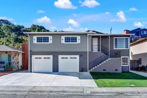 Exterior - 347 Pepper Dr, Vallejo, CA 94589 photo 3 of 24