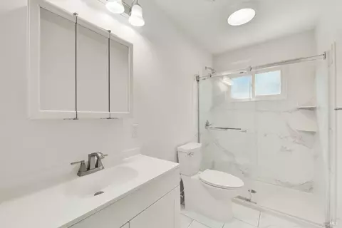 Bath - 347 Pepper Dr, Vallejo, CA 94589 photo 1 of 10