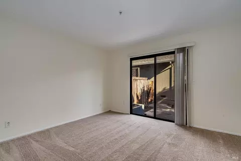 4 Vanessa Ct E, Napa, CA 94558 photo 6