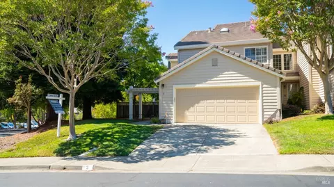 3 Partridge Dr, San Rafael, CA 94901
