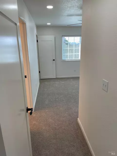 979 Aster Dr, Vallejo, CA 94589 photo 14