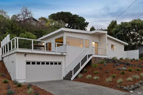 228 Richardson Dr, Mill Valley, CA 94941