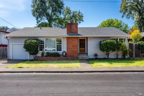 135 Mae St, Ukiah, CA 95482