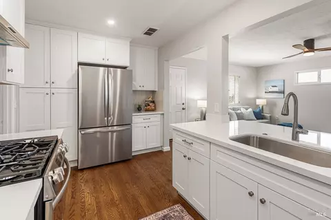 19011 Gliddon St, Castro Valley, CA 94546 photo 11