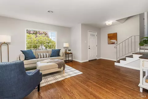 19011 Gliddon St, Castro Valley, CA 94546 photo 6