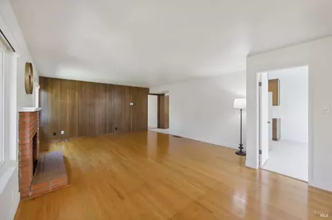 827 Tobin Dr, Vallejo, CA 94589 photo 4
