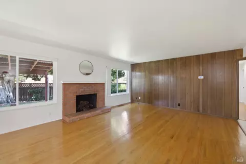 827 Tobin Dr, Vallejo, CA 94589 photo 5