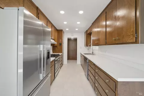 827 Tobin Dr, Vallejo, CA 94589 photo 10
