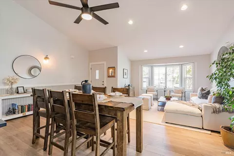 Dining - 9205 Piccadilly Cir, Windsor, CA 95492 photo 2 of 2
