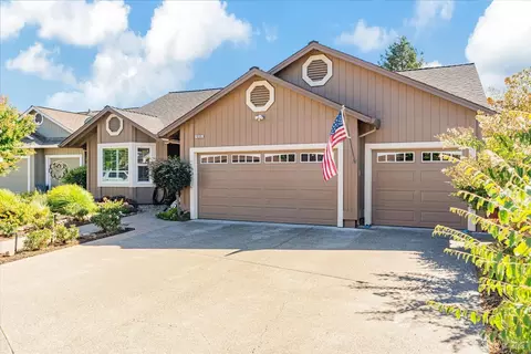 Exterior - 9205 Piccadilly Cir, Windsor, CA 95492 photo 7 of 44