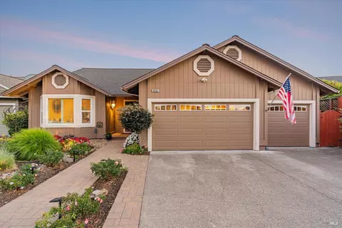 Exterior - 9205 Piccadilly Cir, Windsor, CA 95492 photo 23 of 44