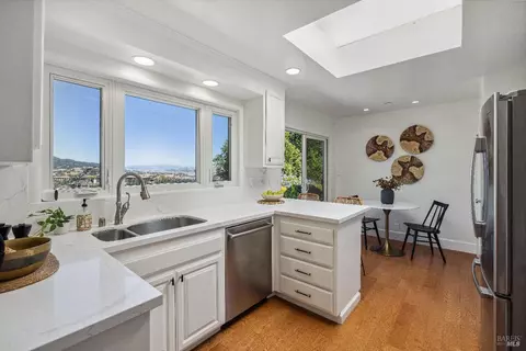 402 Ridge Rd, Novato, CA 94947 photo 16