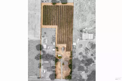 1049 4th Ave, Napa, CA 94559 photo 2