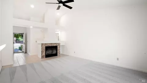 918 Quate Ct, Vacaville, CA 95688 photo 11