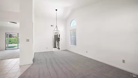918 Quate Ct, Vacaville, CA 95688 photo 5