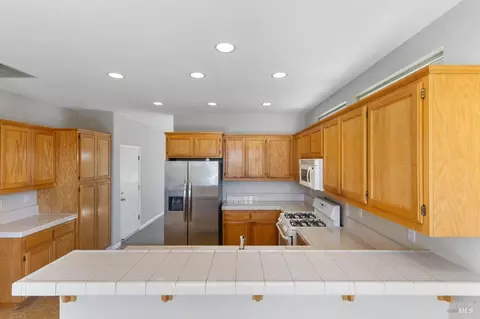 8061 Leno Dr, Windsor, CA 95492 photo 6