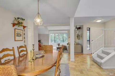 8 Elegant Tern Rd, Novato, CA 94949 photo 4