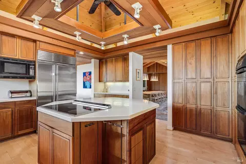19070 Baytree Ln, Sonoma, CA 95476 photo 11