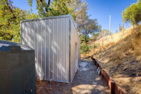 32067 Mccray Rd, Cloverdale, CA 95425 photo 24